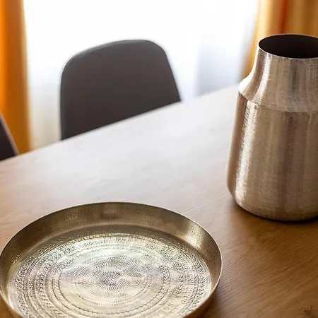 Adm Polwiejska 16 Appartamento *